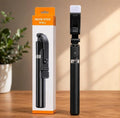 R1S-L Selfie Stick with box and LED light
