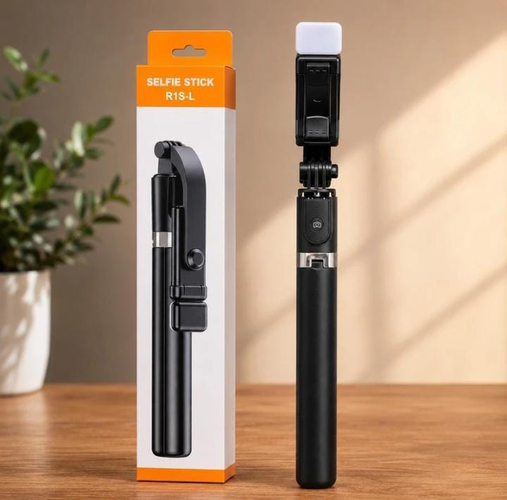 R1S-L Selfie Stick with box and LED light